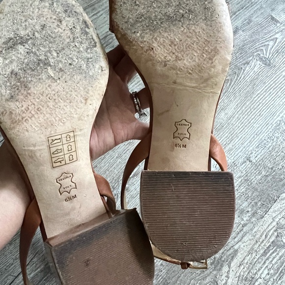 Tory Burch 6.5 - Picture 6 of 6